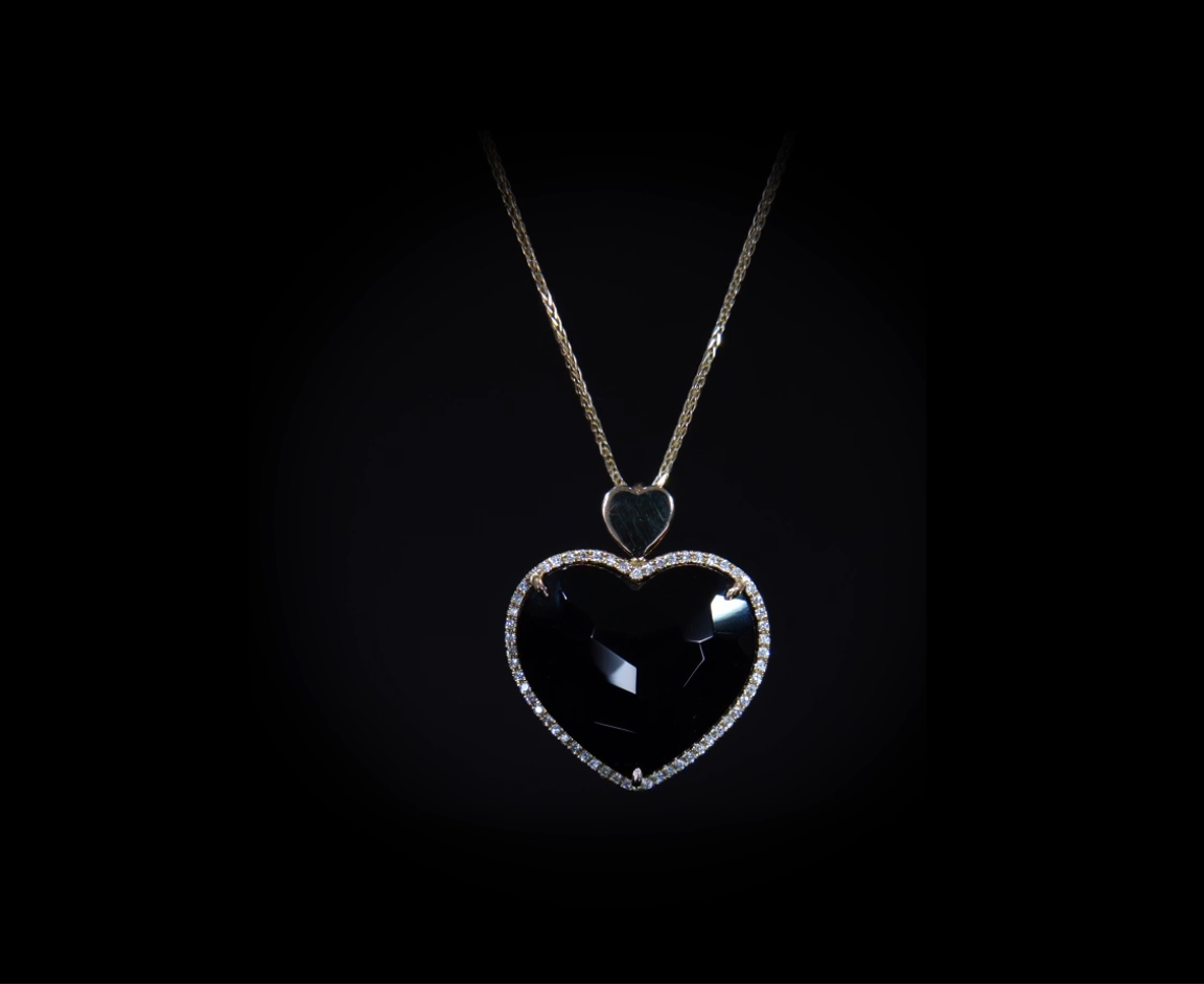 Diamond chain, heart pendant, 18K yellow gold, Onyx stone